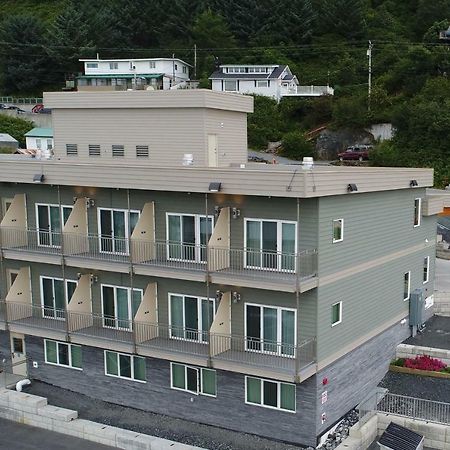 Kodiak Compass Suites Exterior photo